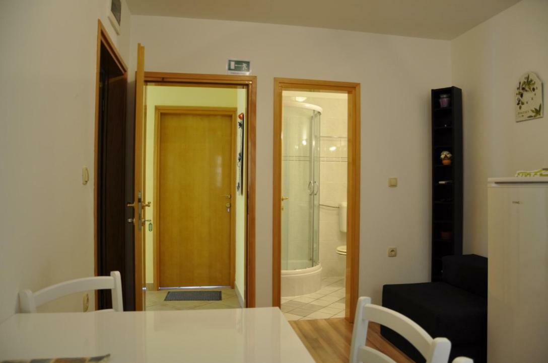 Apartment Viveniti كلينوفيتسا المظهر الخارجي الصورة