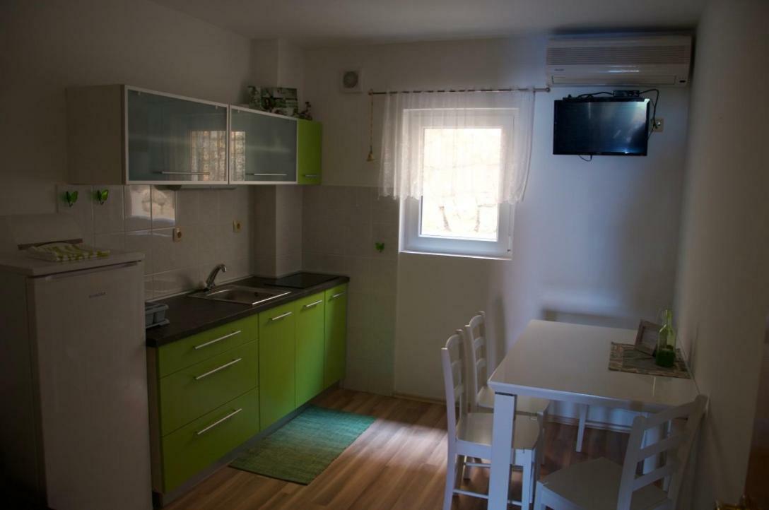 Apartment Viveniti كلينوفيتسا المظهر الخارجي الصورة