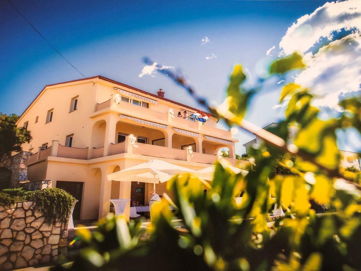Apartment Viveniti كلينوفيتسا المظهر الخارجي الصورة